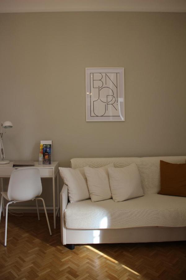 White Flat By Grazrentals With Cool Location & Free Parking Dış mekan fotoğraf